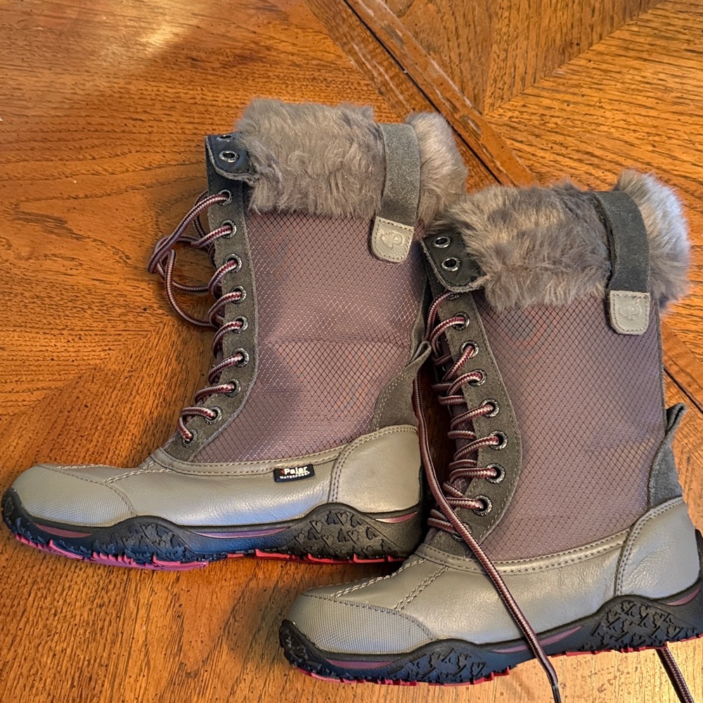 Pajar Sz. 5-5.5 Gray Winter Boots with Waterproof Fabric